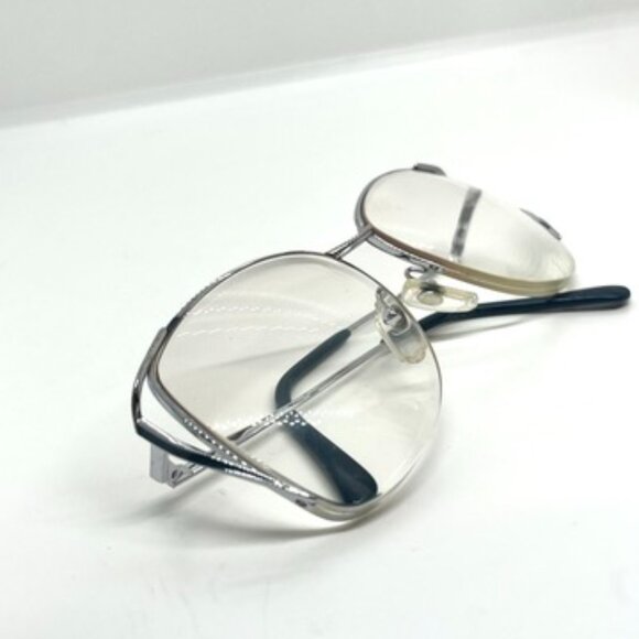 VINTAGE BILL BLASS BB JAPAN SILVER SEMI-RIMLESS METAL EYEGLASS FRAMES 35 - Picture 12 of 15